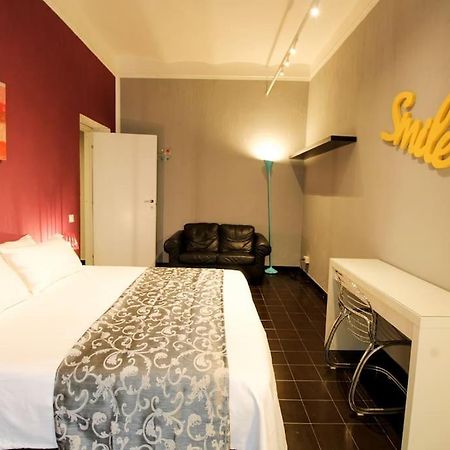 Lovely 2 Bedroom Apartment-6 Pax By Yourhost ローマ エクステリア 写真